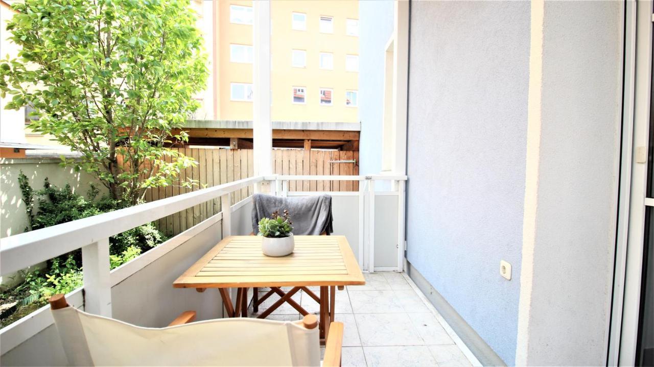 ➤Private Room - Heart Of Downtown With Terrace Wurzburgo Exterior foto